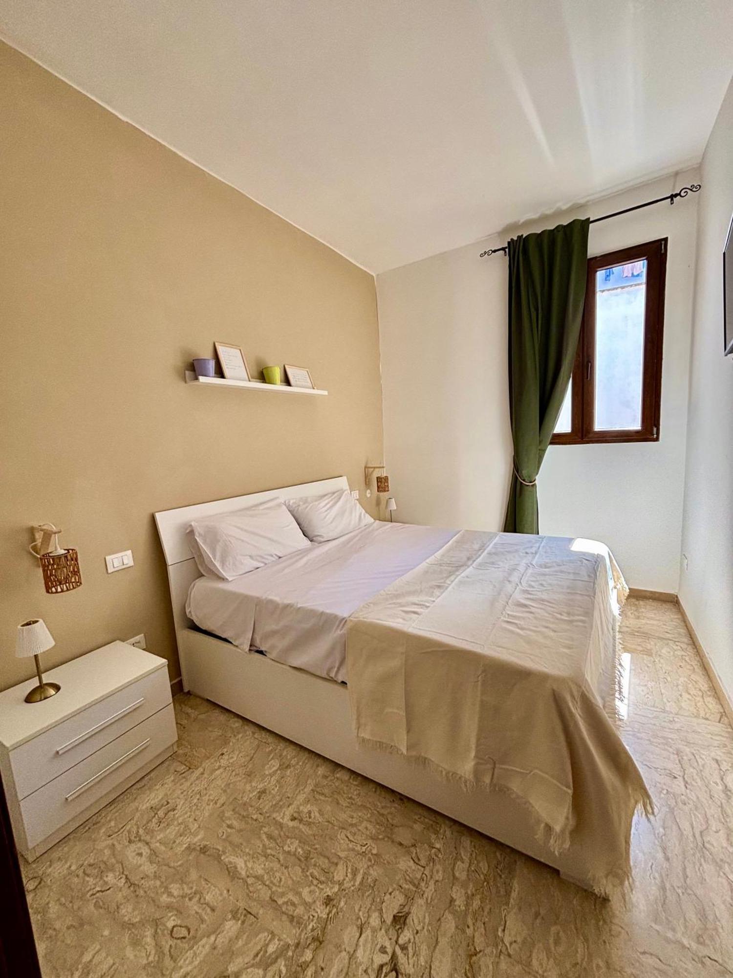 La Pergola Del Centro Apartman Brindisi Kültér fotó
