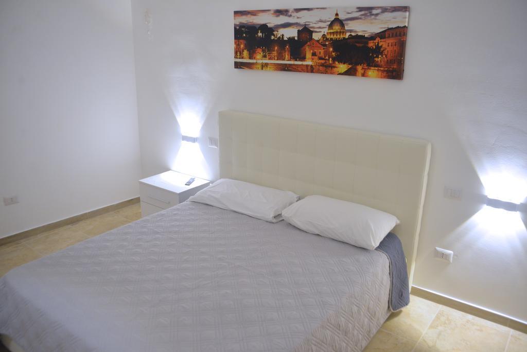 La Pergola Del Centro Apartman Brindisi Kültér fotó